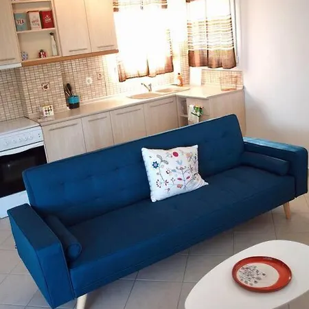 Mola Kassandra 2, Appartement *